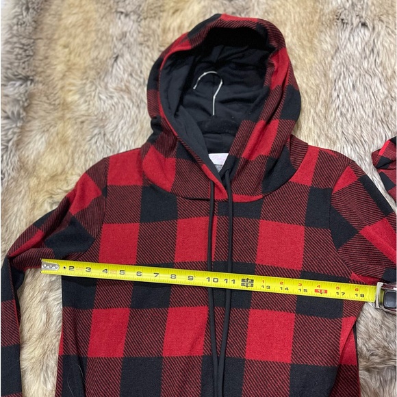 Buffalo plaid large print, casual pullover hoodie - Picture 3 of 6
